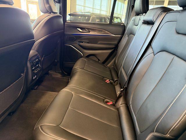 new 2025 Jeep Grand Cherokee car, priced at $59,341