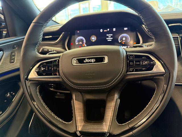 new 2025 Jeep Grand Cherokee car, priced at $59,341