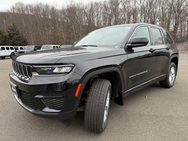 new 2025 Jeep Grand Cherokee car