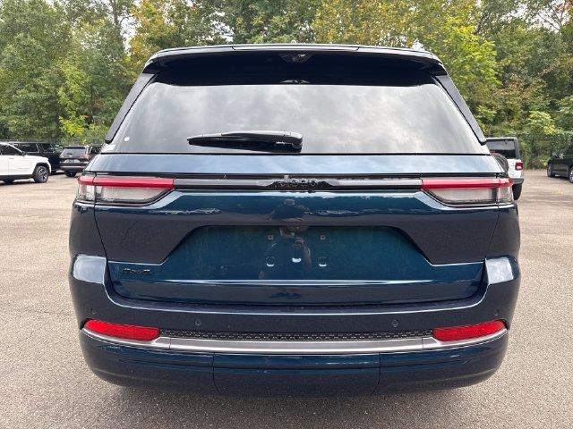 new 2027 Jeep Grand Cherokee car, priced at $55,045