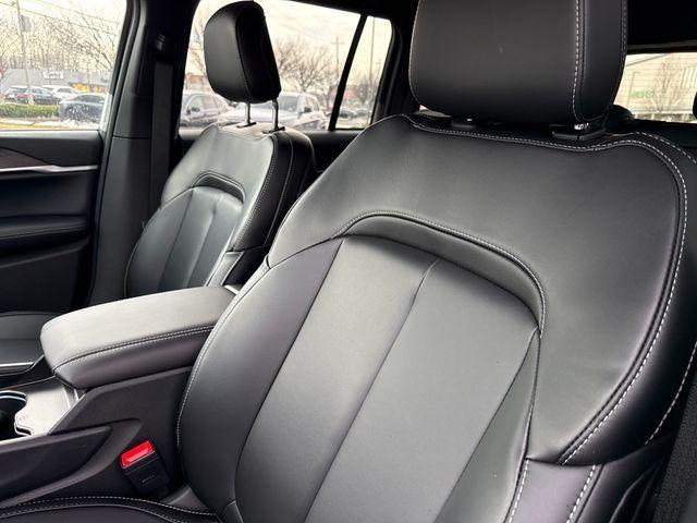 new 2026 Jeep Grand Cherokee car, priced at $51,000