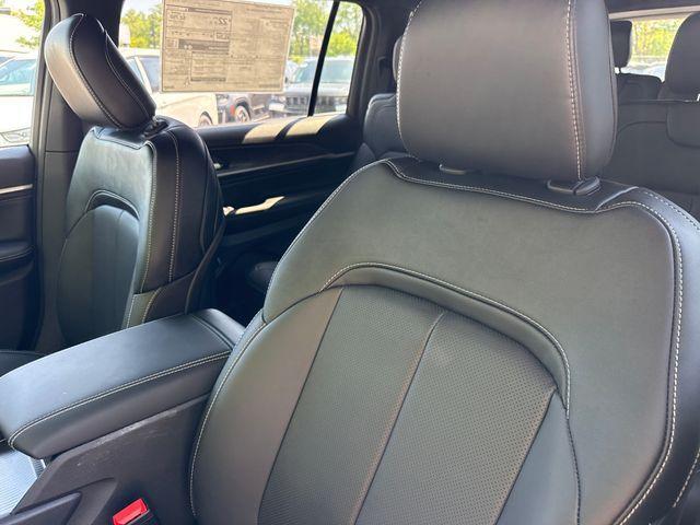 new 2026 Jeep Grand Cherokee L car, priced at $52,530