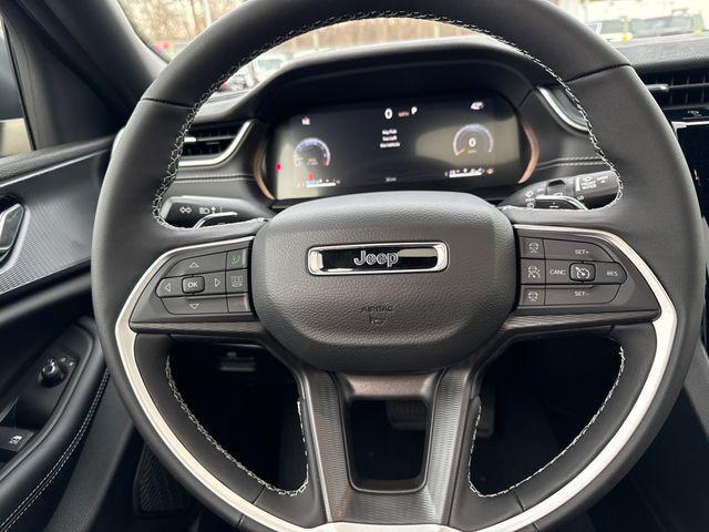 new 2025 Jeep Grand Cherokee L car, priced at $40,094