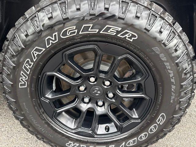 used 2025 Ram 1500 car, priced at $47,644
