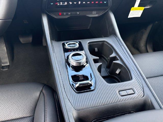 new 2026 Jeep Cherokee car, priced at $39,980
