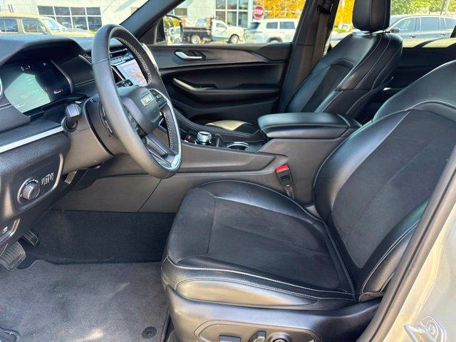 used 2024 Jeep Grand Cherokee L car, priced at $30,944