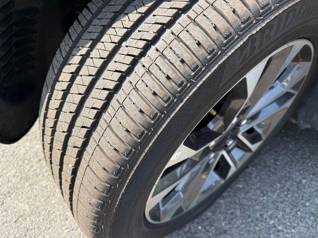 new 2025 Jeep Grand Cherokee car, priced at $56,263