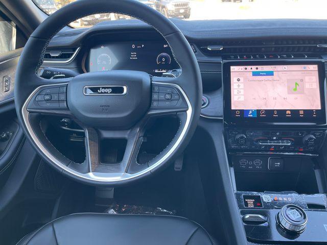 new 2025 Jeep Grand Cherokee car, priced at $43,665