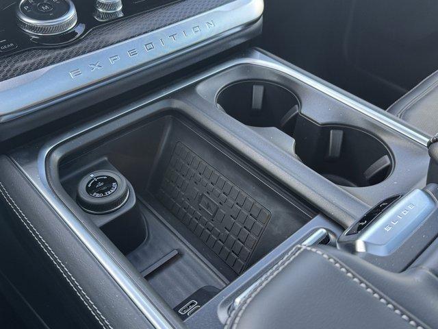 new 2025 Ford Expedition Max car, priced at $82,995