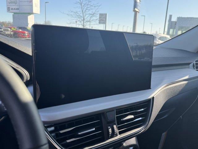 new 2026 Ford Escape car, priced at $33,394