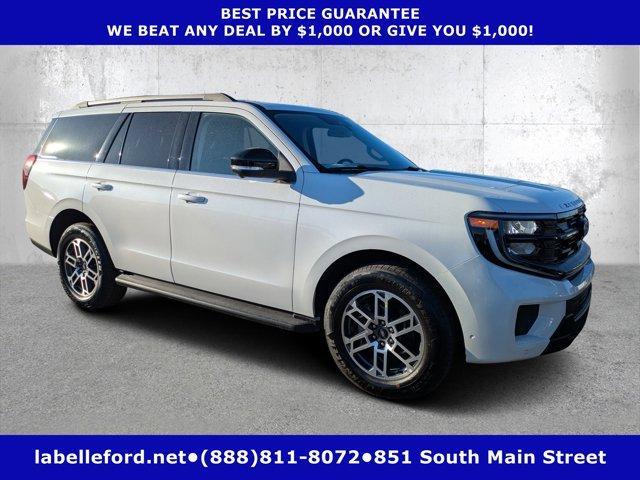 new 2025 Ford Expedition car, priced at $65,160