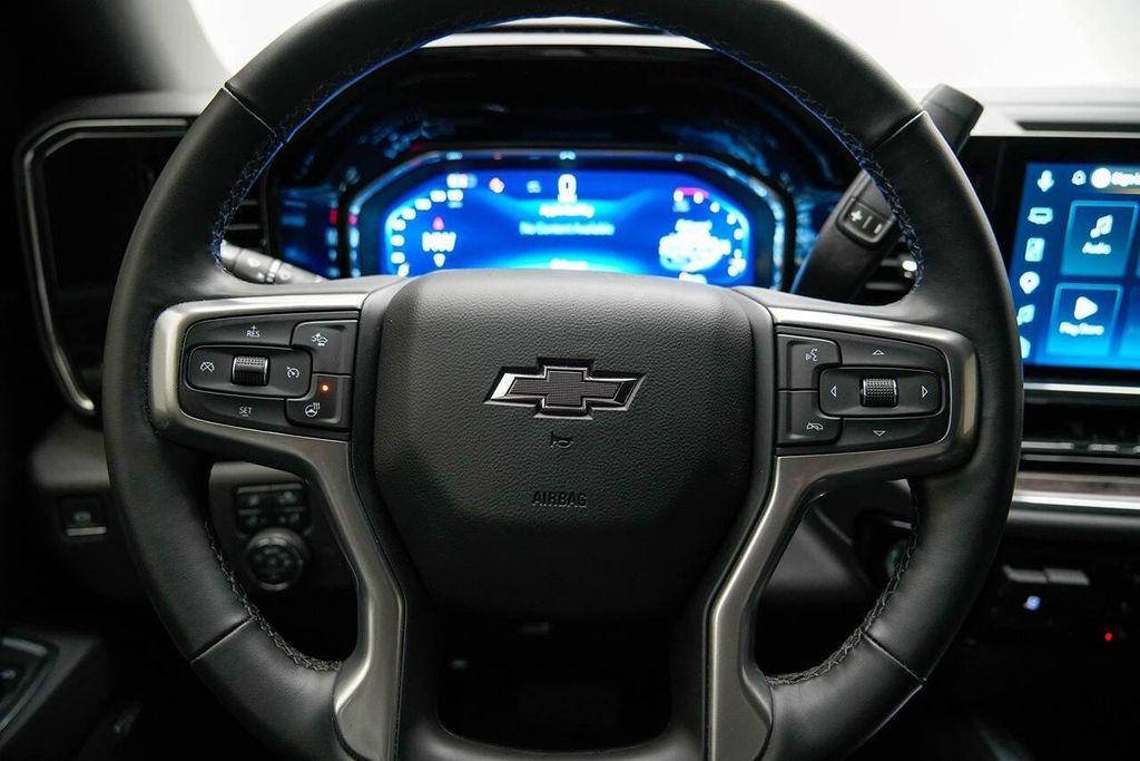 used 2025 Chevrolet Silverado 3500 car, priced at $70,223