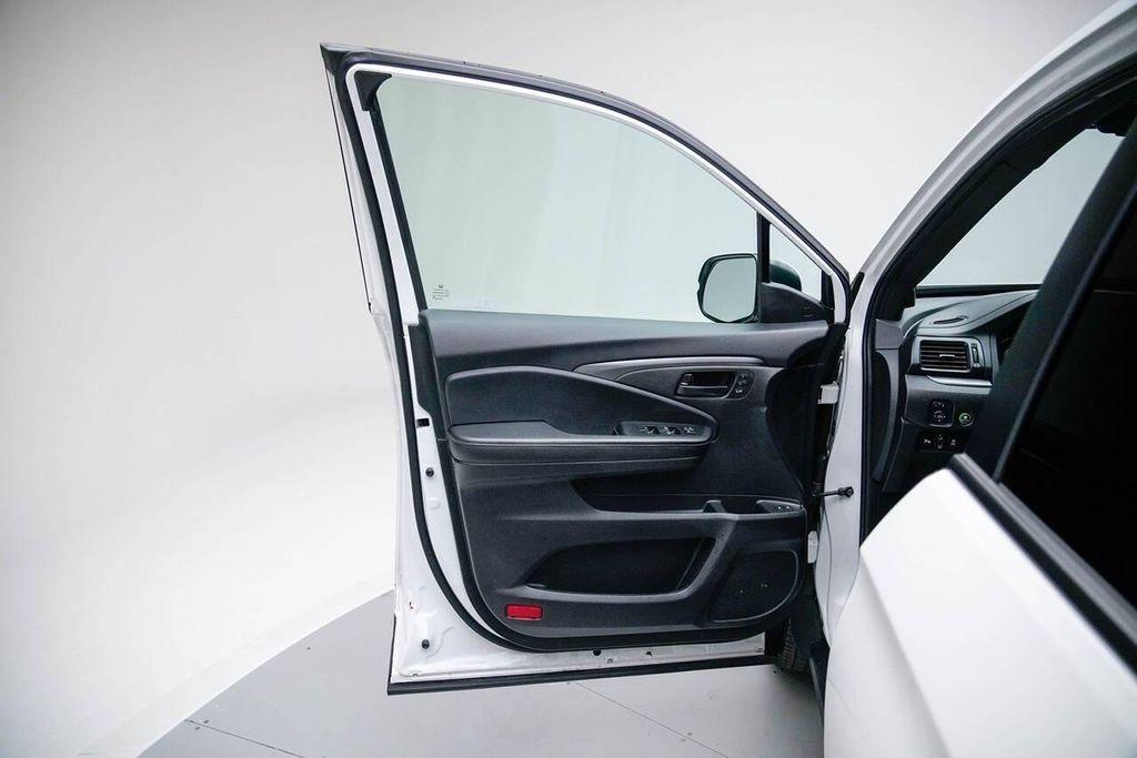 used 2024 Honda Passport car, priced at $32,988