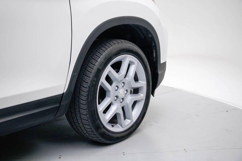 used 2024 Honda Passport car, priced at $32,988