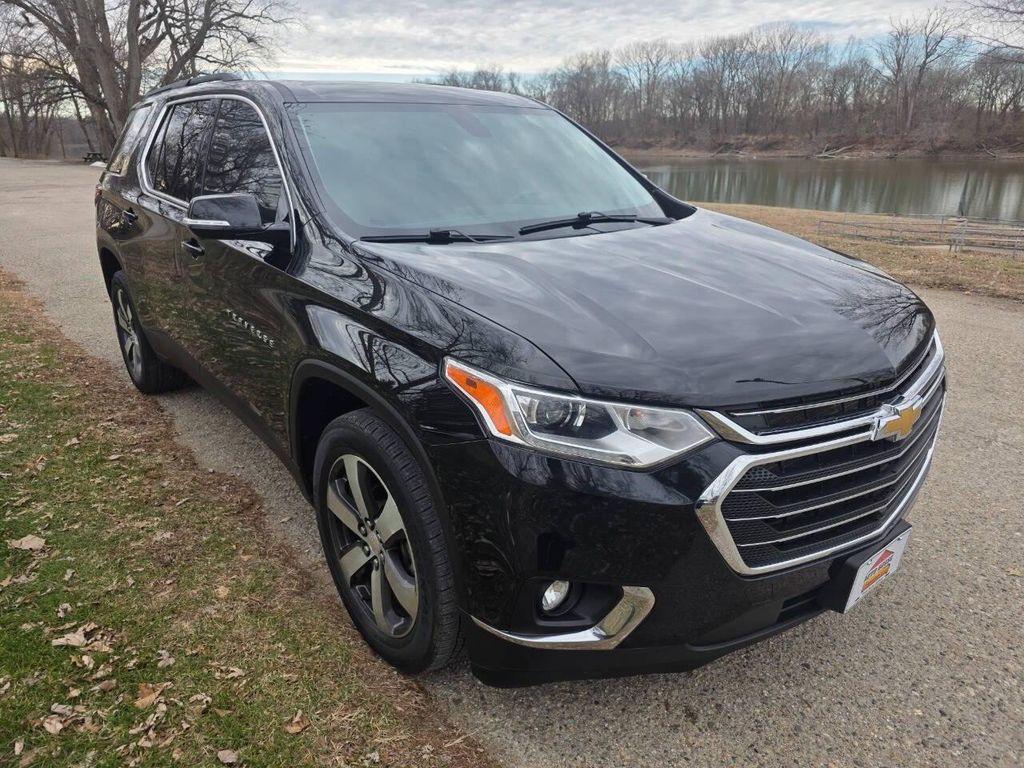 used 2020 Chevrolet Traverse car, priced at $18,988