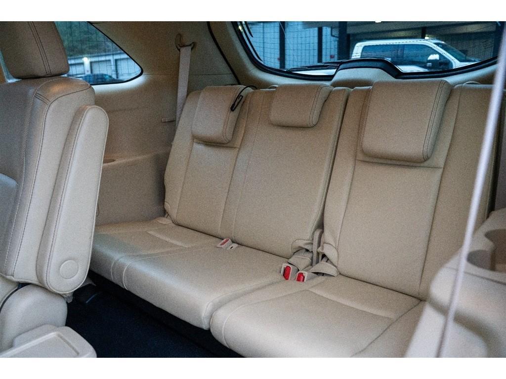 used 2014 Toyota Highlander car, priced at $18,995