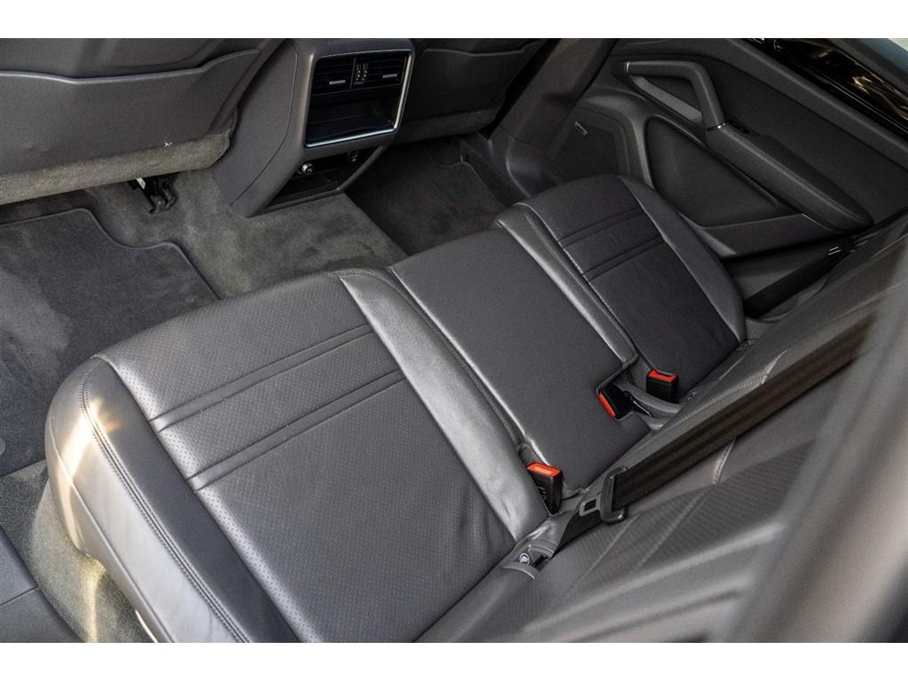 used 2019 Porsche Cayenne car, priced at $23,995