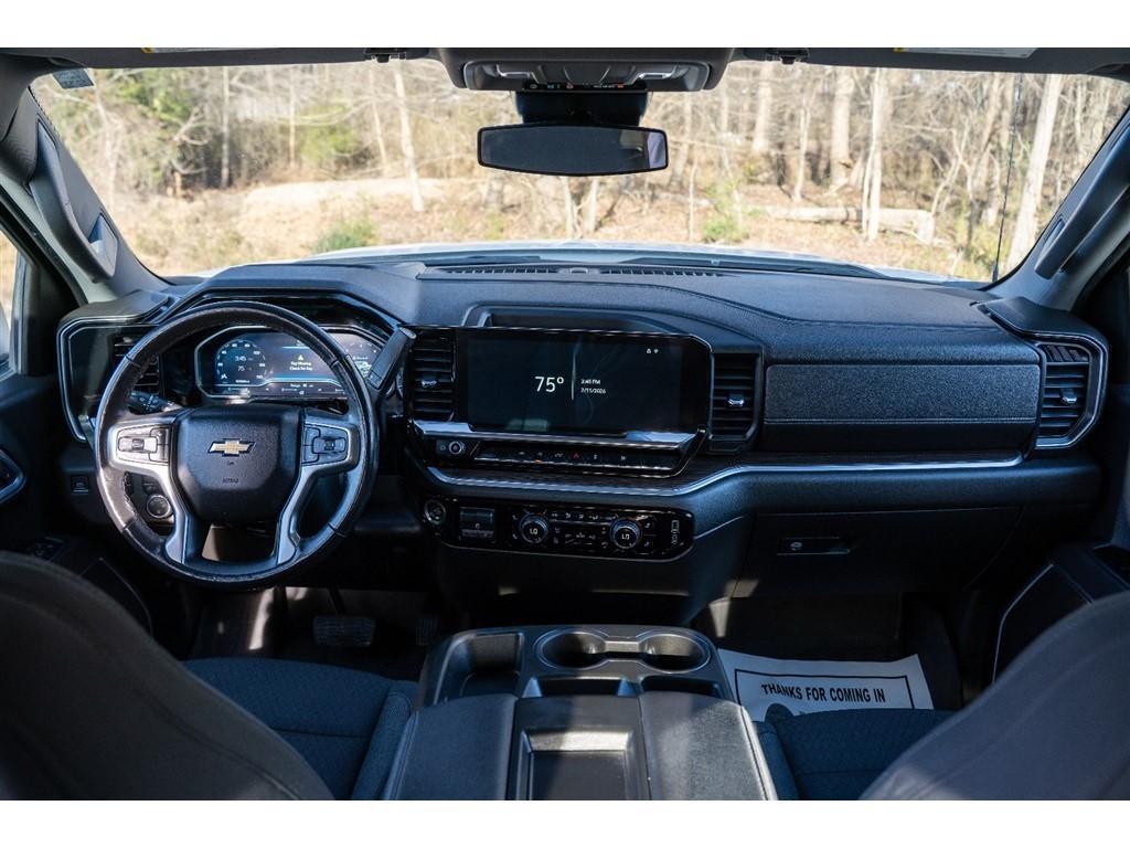 used 2022 Chevrolet Silverado 1500 car, priced at $25,995