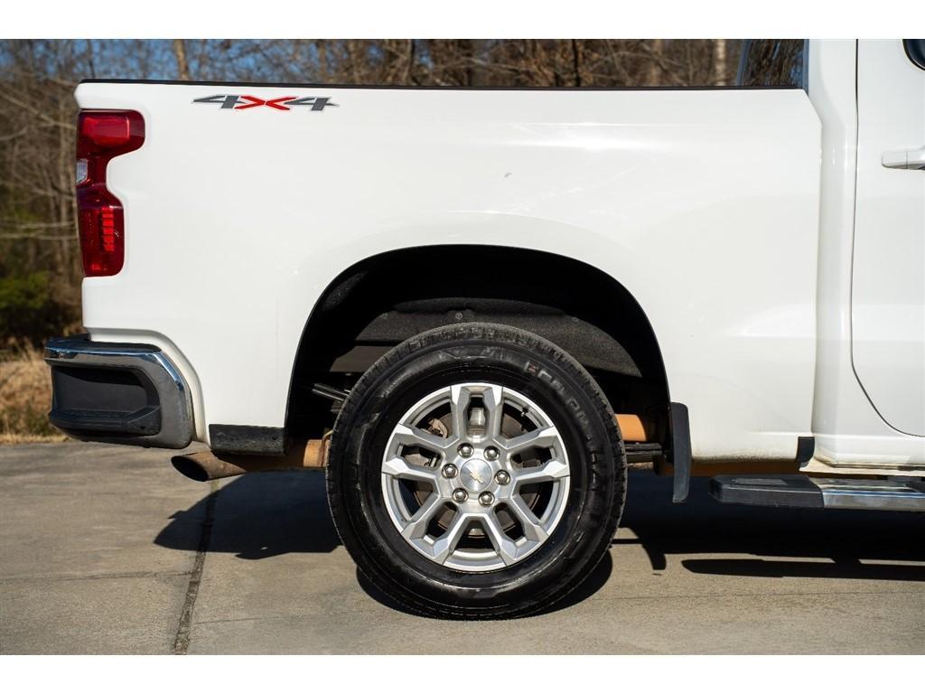 used 2022 Chevrolet Silverado 1500 car, priced at $25,995