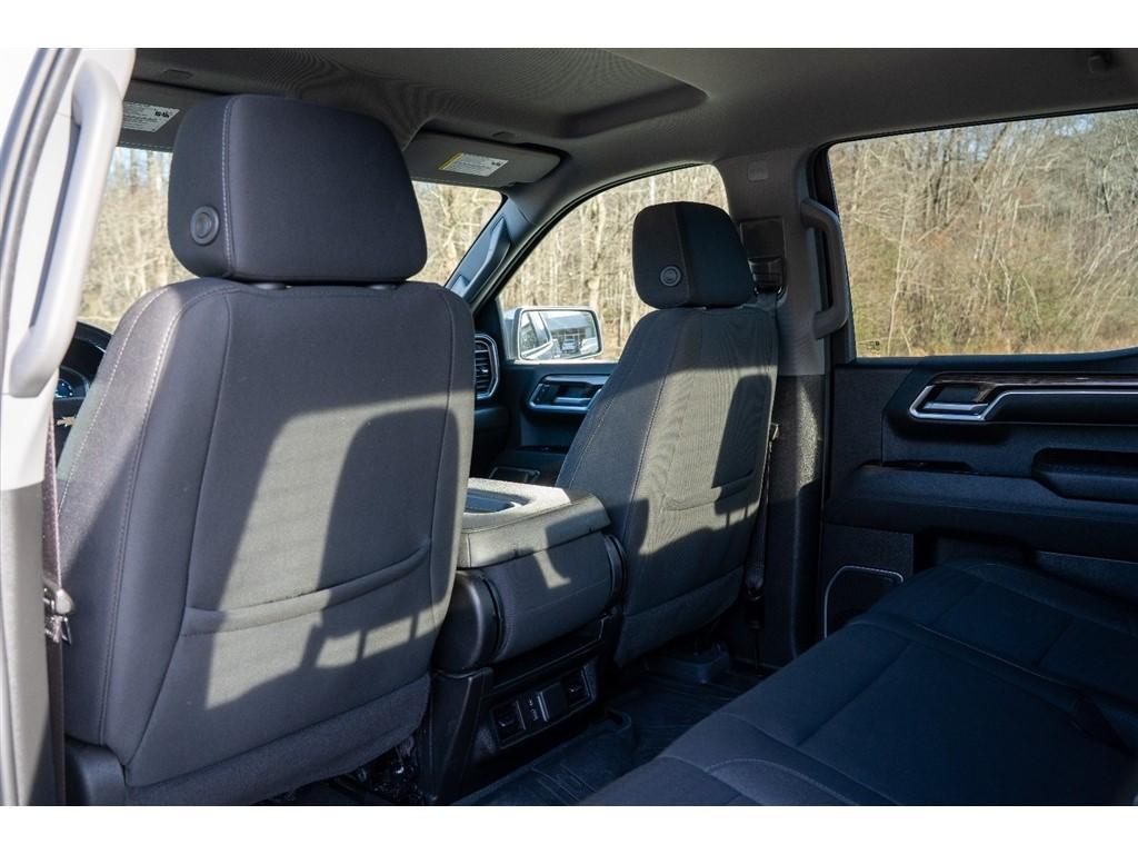used 2022 Chevrolet Silverado 1500 car, priced at $25,995