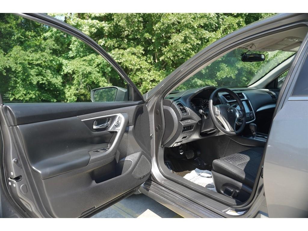 used 2016 Nissan Altima car, priced at $11,995