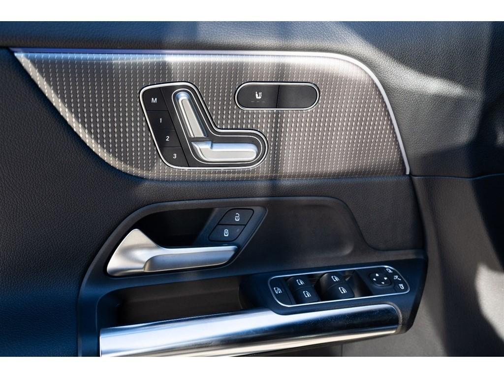 used 2022 Mercedes-Benz GLA 250 car, priced at $26,995