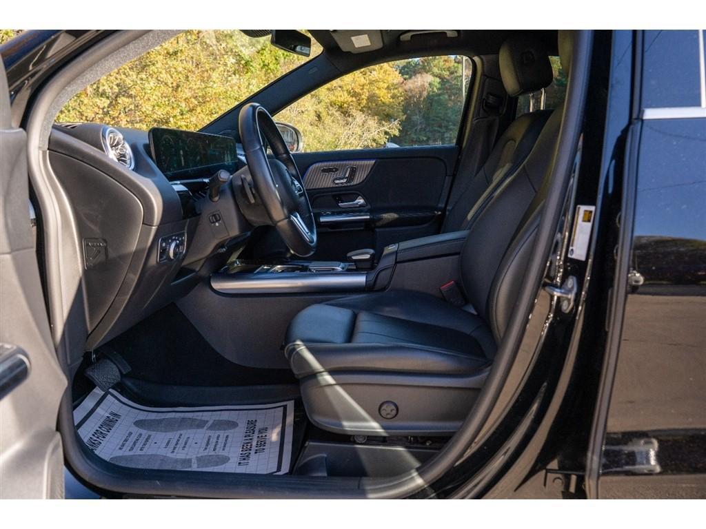 used 2022 Mercedes-Benz GLA 250 car, priced at $26,995