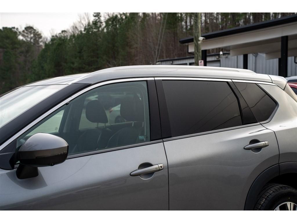 used 2021 Nissan Rogue car, priced at $18,995