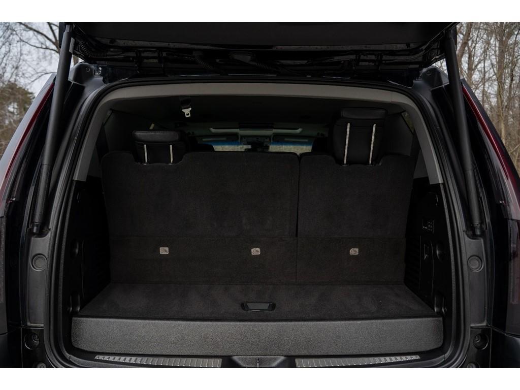 used 2020 Cadillac Escalade car, priced at $31,995