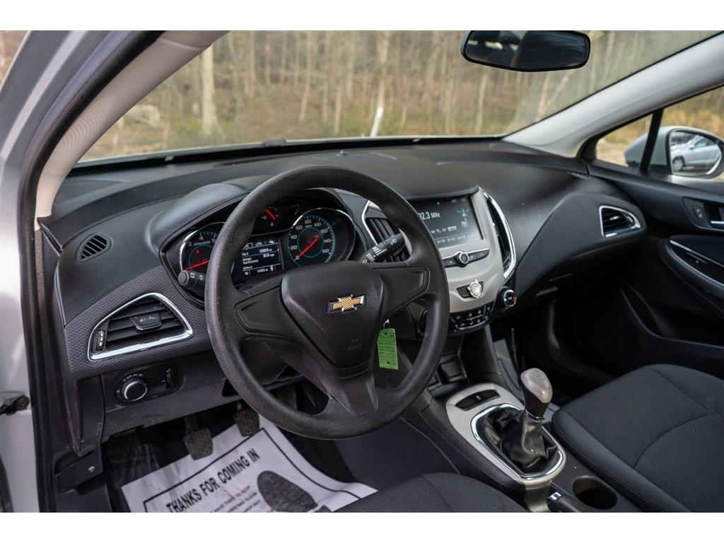 used 2016 Chevrolet Cruze car, priced at $8,995