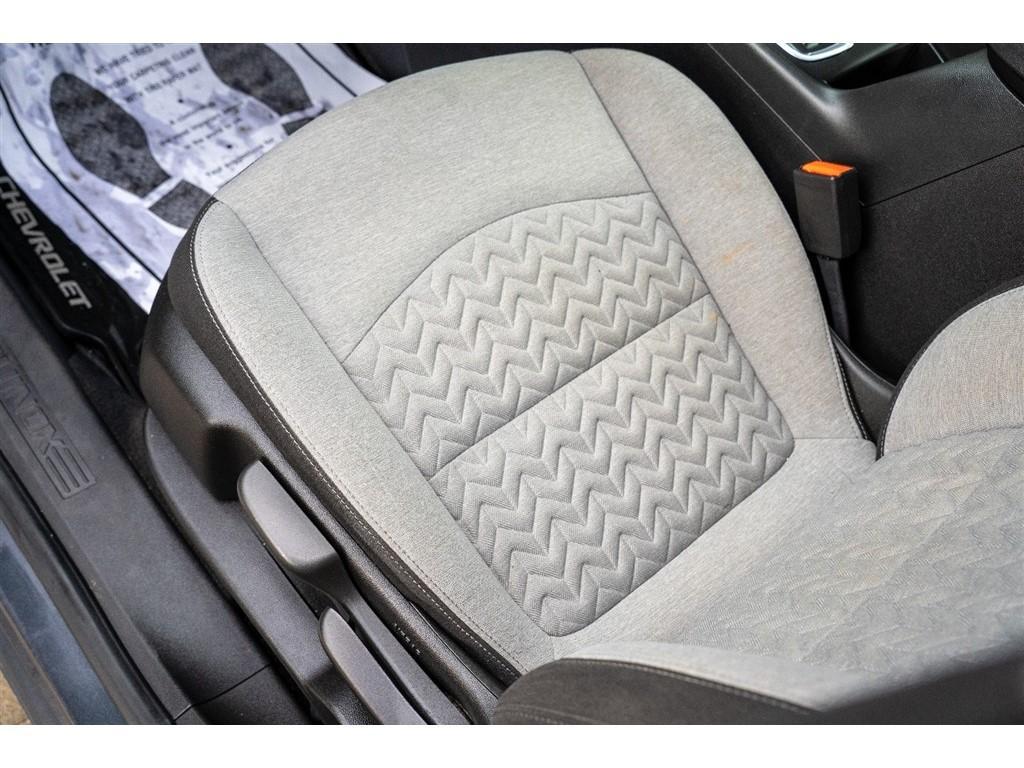 used 2022 Chevrolet Equinox car, priced at $16,995