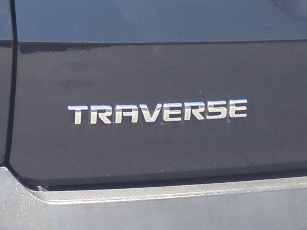 used 2023 Chevrolet Traverse car, priced at $26,411