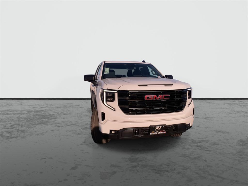 new 2026 GMC Sierra 1500 car, priced at $55,995