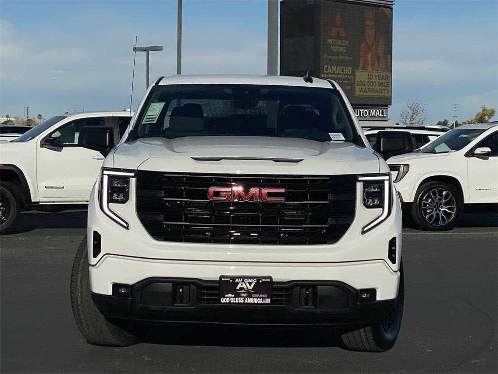 new 2026 GMC Sierra 1500 car, priced at $55,995