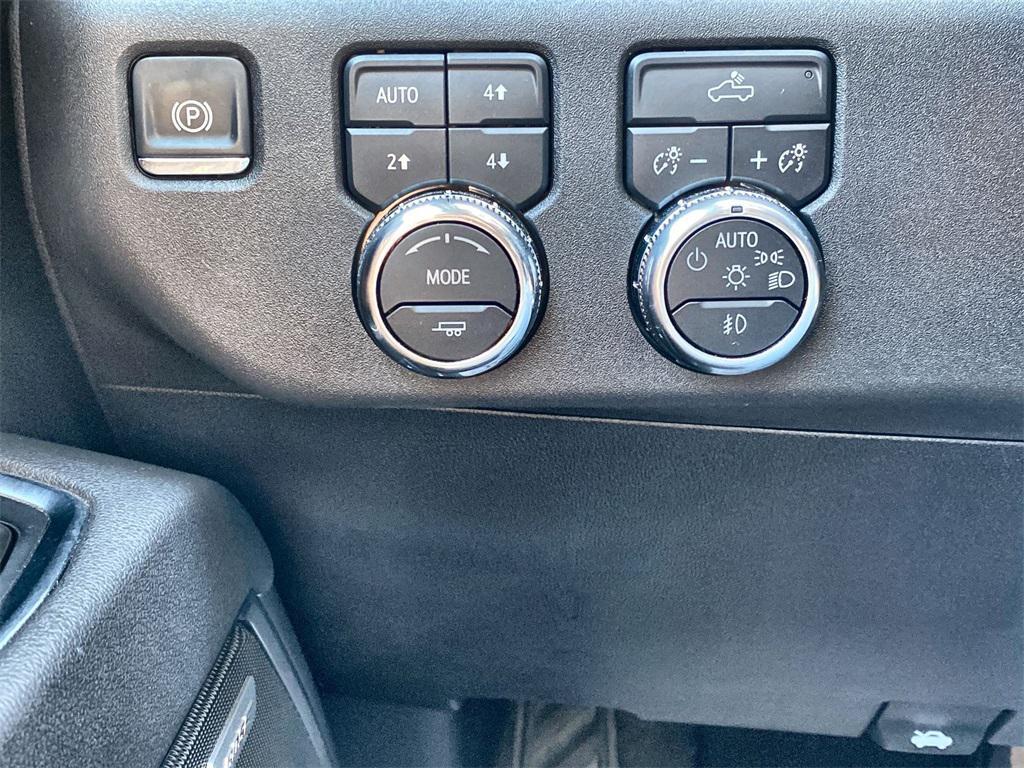 used 2025 GMC Sierra 1500 car, priced at $50,911