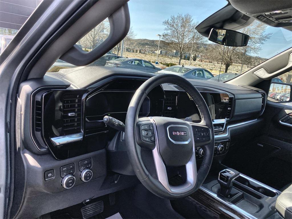used 2025 GMC Sierra 1500 car, priced at $50,911