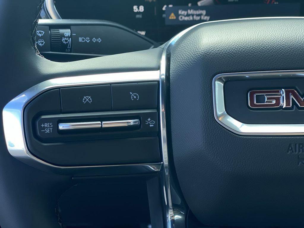 new 2026 GMC Canyon car, priced at $39,515