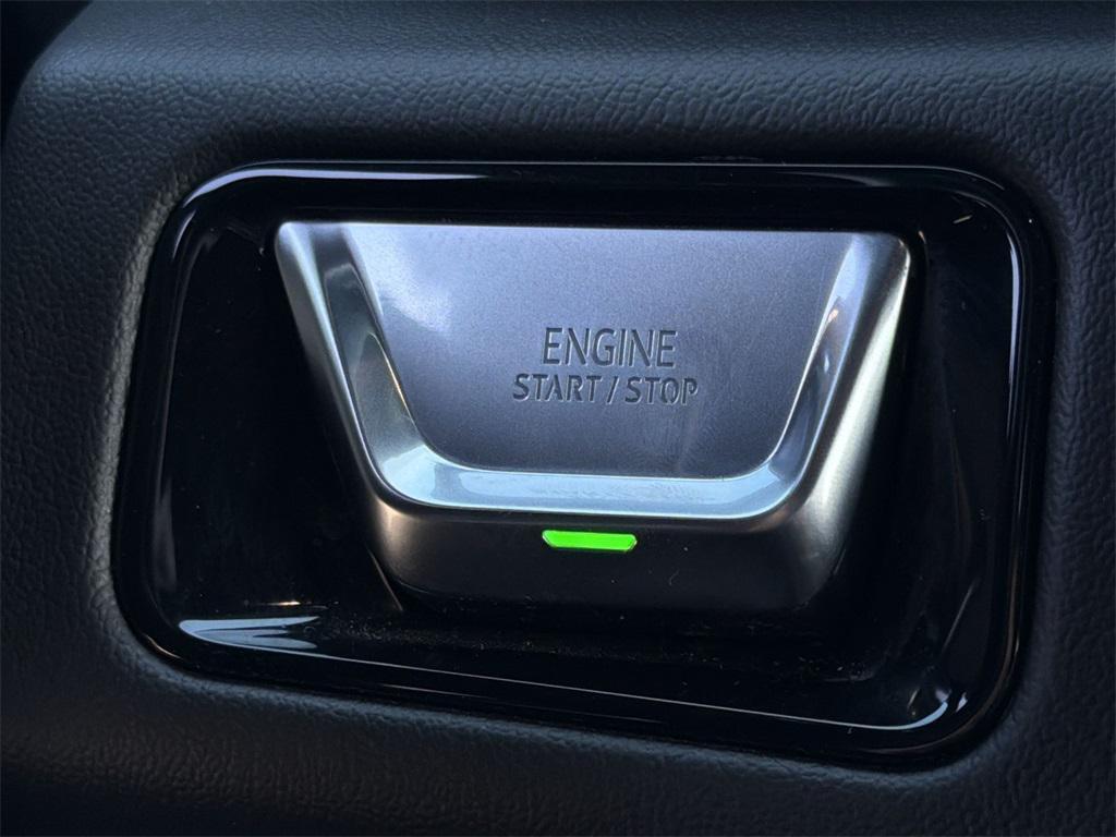 used 2025 GMC Yukon XL car, priced at $71,511