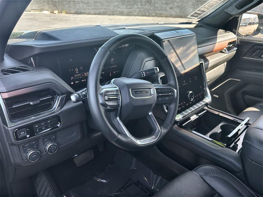 used 2025 GMC Yukon XL car, priced at $71,511