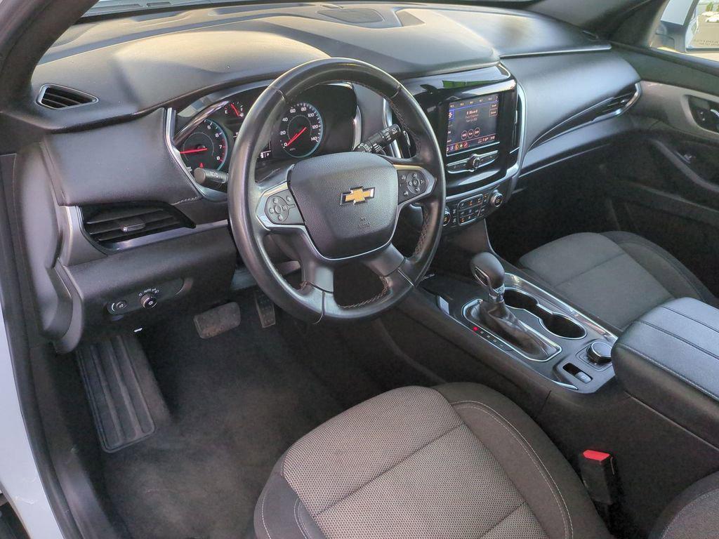 used 2023 Chevrolet Traverse car, priced at $28,496
