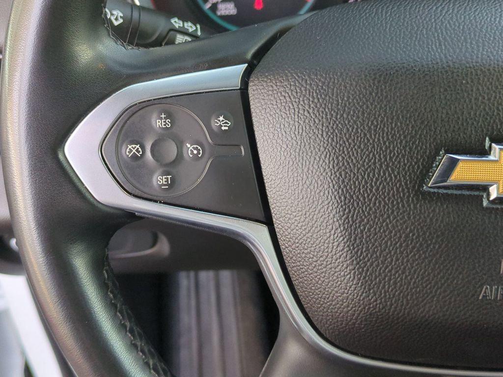 used 2023 Chevrolet Traverse car, priced at $28,496