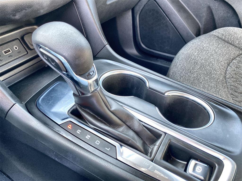 used 2023 Chevrolet Equinox car, priced at $17,511