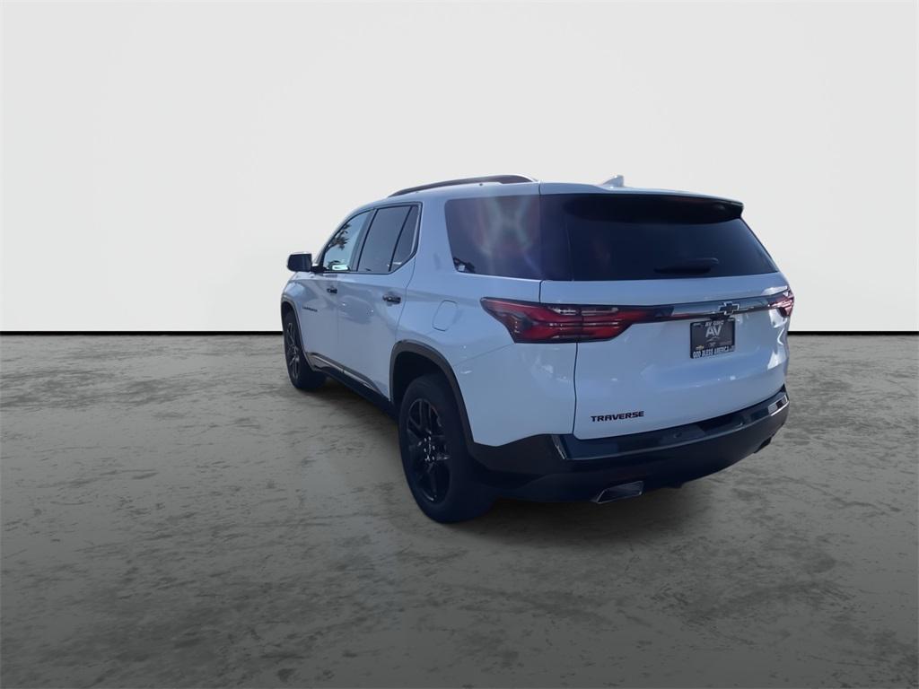 used 2022 Chevrolet Traverse car, priced at $25,511