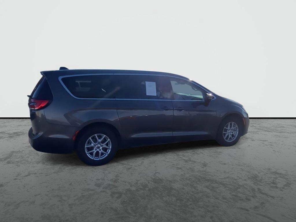 used 2023 Chrysler Pacifica car, priced at $19,911