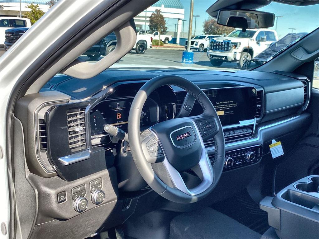 new 2026 GMC Sierra 1500 car, priced at $56,440
