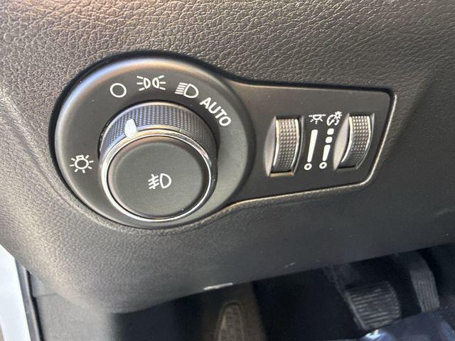 used 2023 Jeep Compass car, priced at $19,411