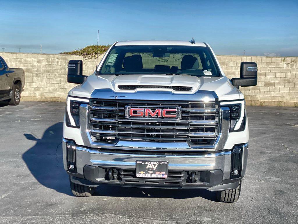 new 2026 GMC Sierra 2500 car, priced at $55,716