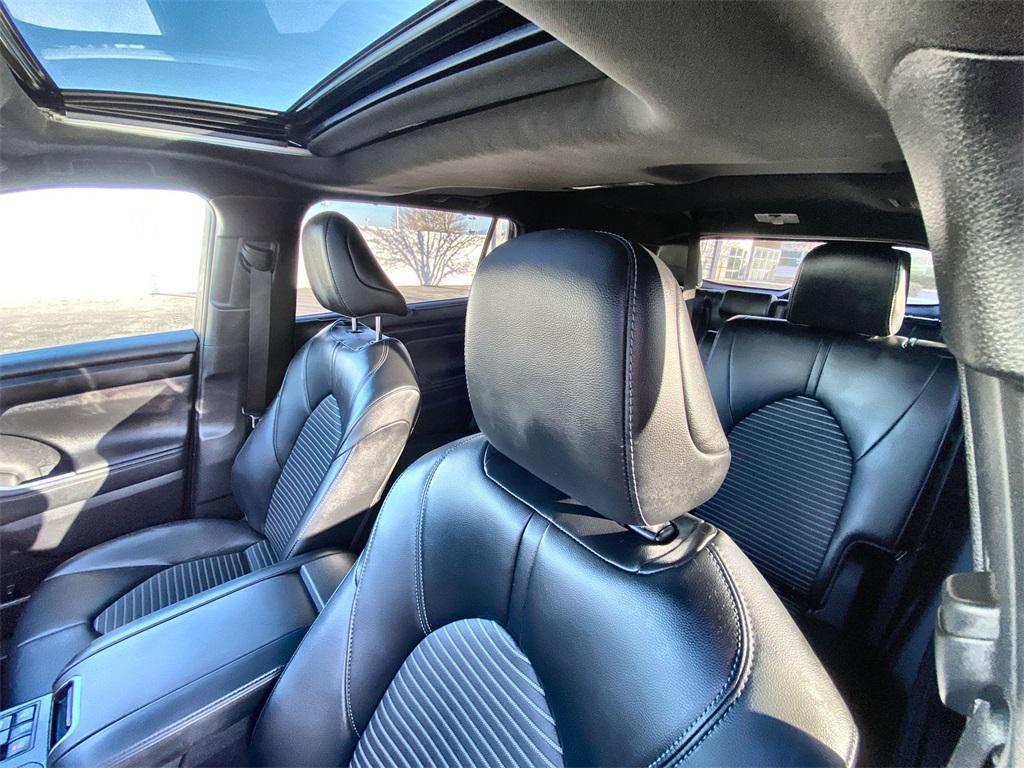 used 2023 Toyota Highlander car, priced at $35,911