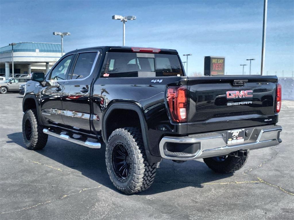 new 2026 GMC Sierra 1500 car, priced at $58,495