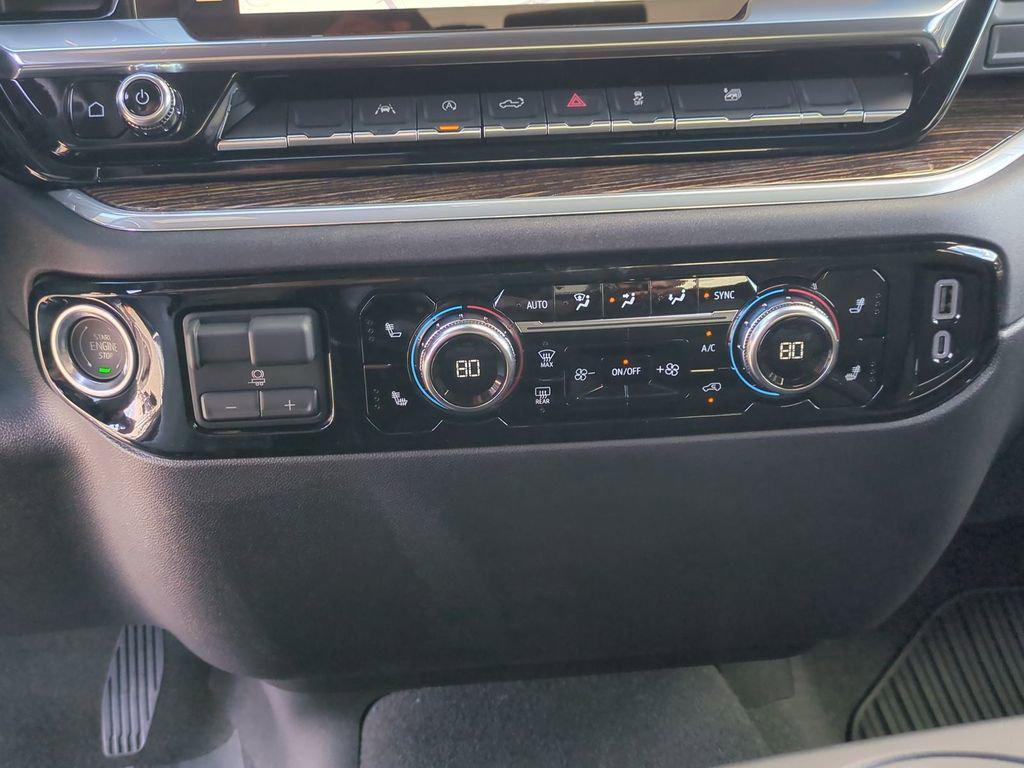 new 2026 GMC Sierra 1500 car, priced at $49,276